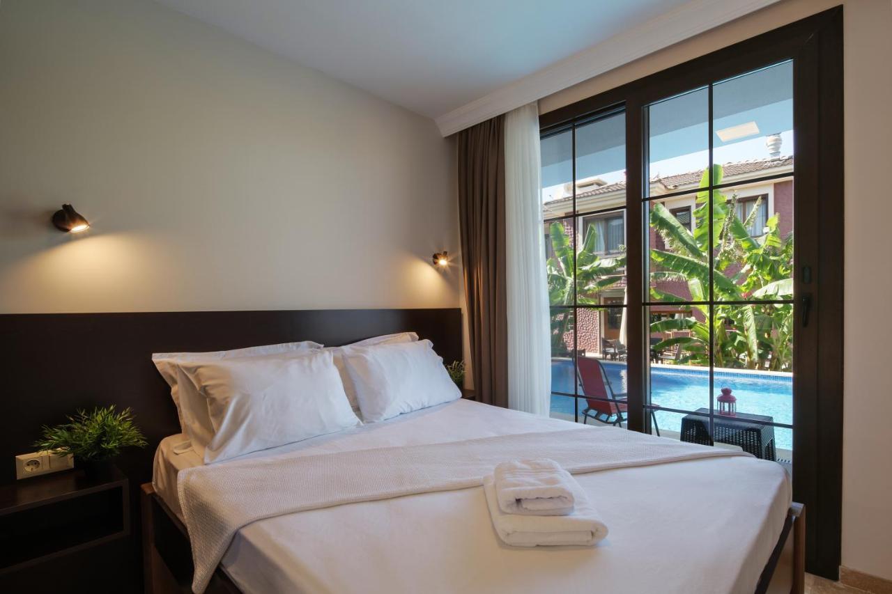 Cesmekes Otel Luaran gambar